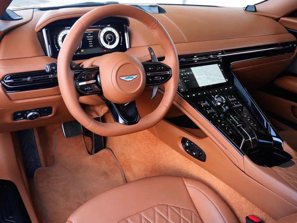 2025 Aston Martin DB12 - Image 3 of 27