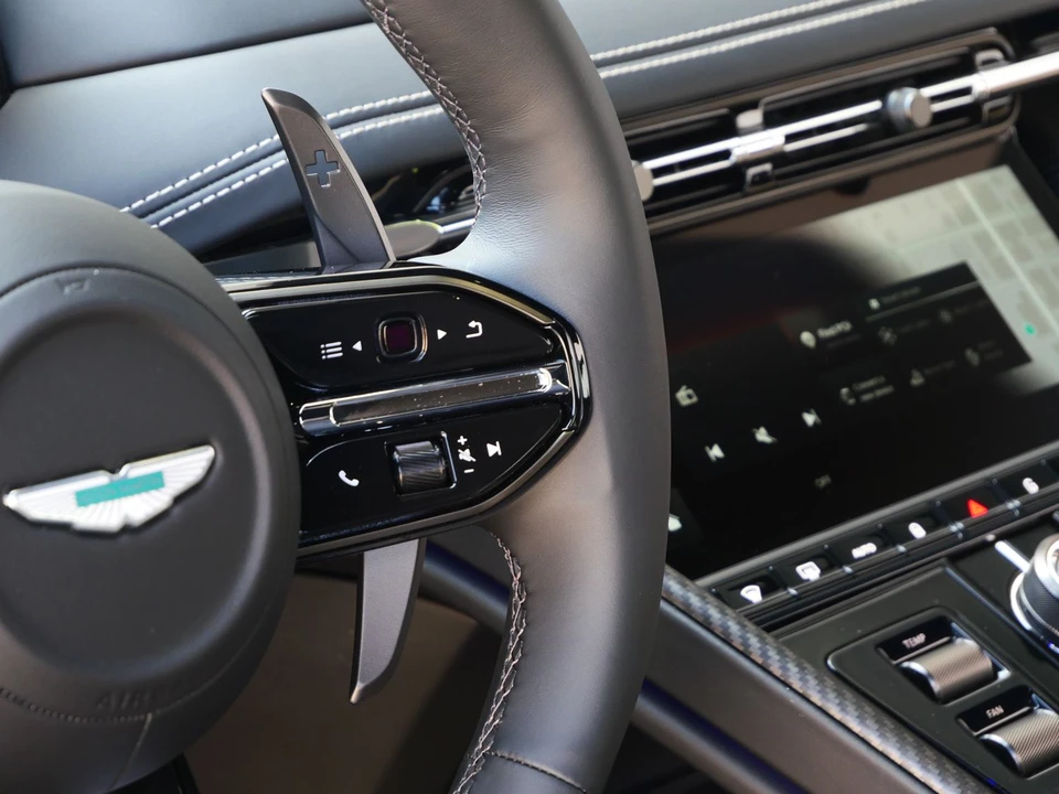 2025 Aston Martin DB12 - Image 19 of 28