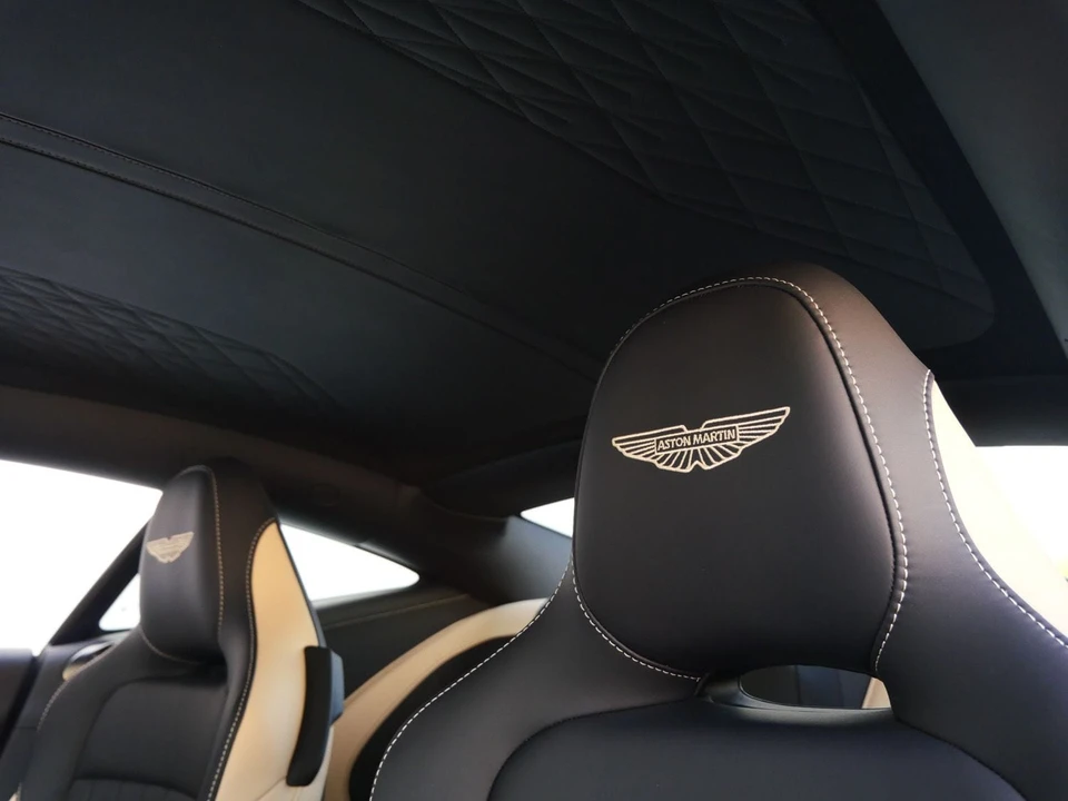 2025 Aston Martin DB12 - Image 5 of 28
