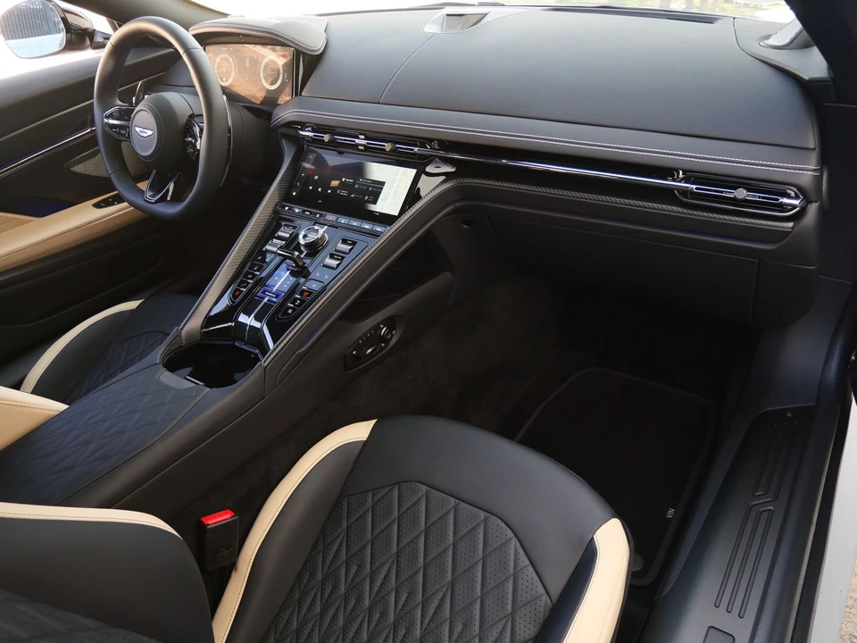 2025 Aston Martin DB12 - Image 26 of 28
