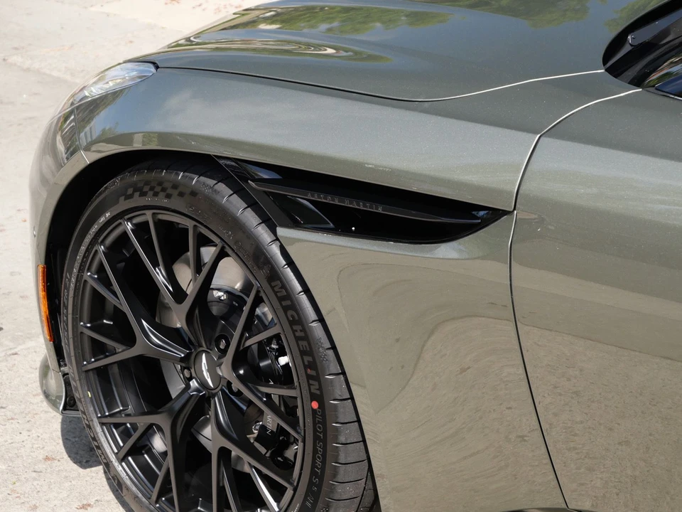 2025 Aston Martin DB12 - Image 9 of 28