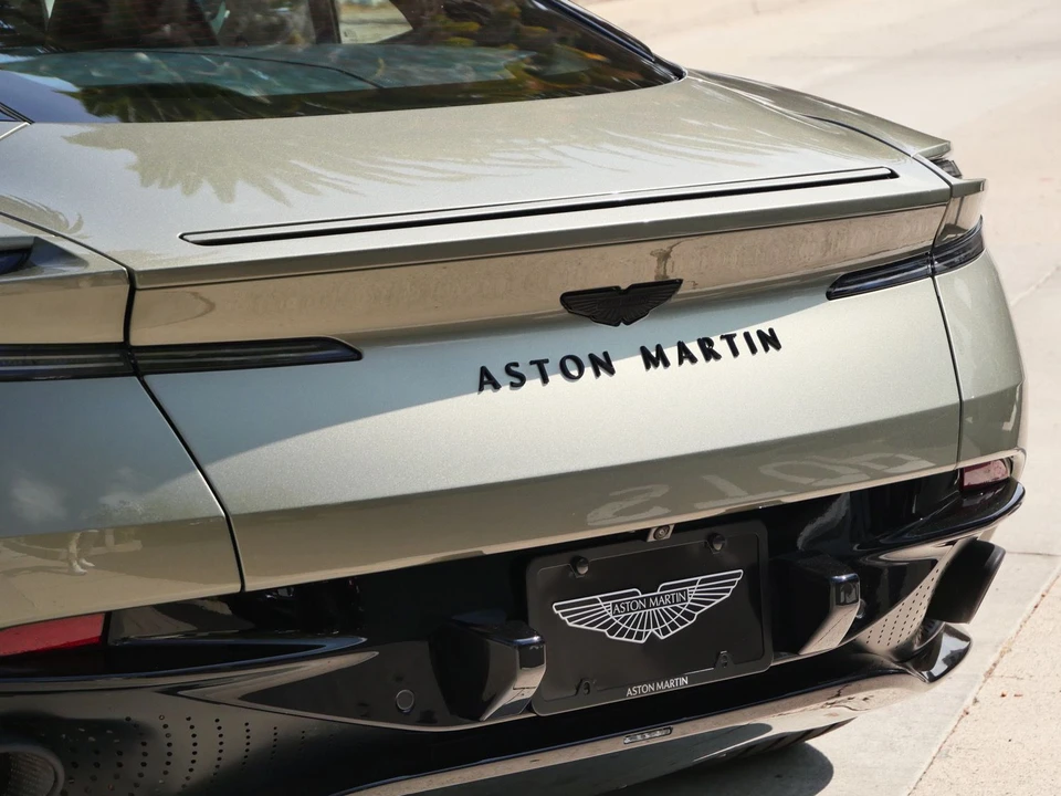 2025 Aston Martin DB12 - Image 8 of 28