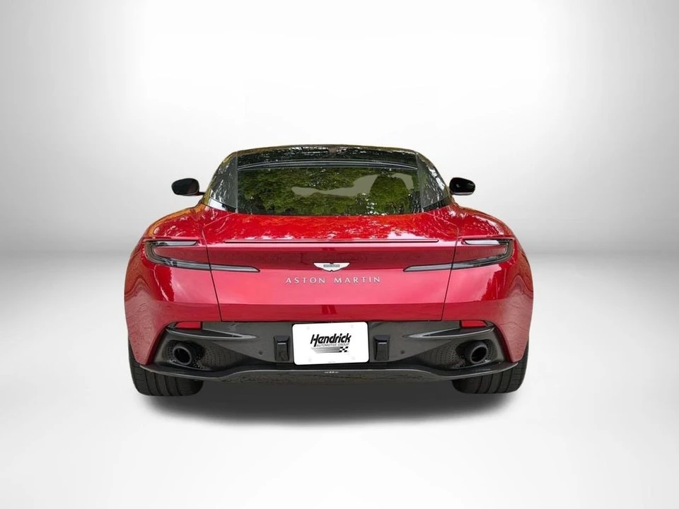 2025 Aston Martin DB12 - Image 16 of 31