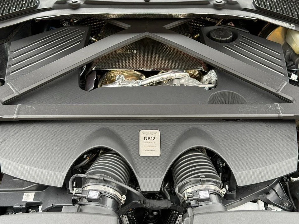 2025 Aston Martin DB12 - Image 20 of 31
