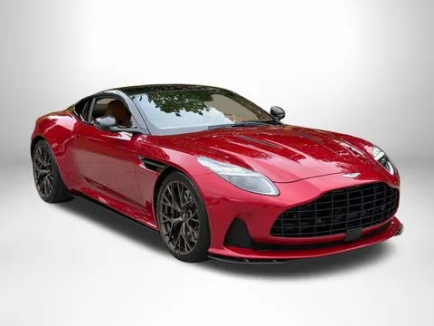 2025 Aston Martin DB12