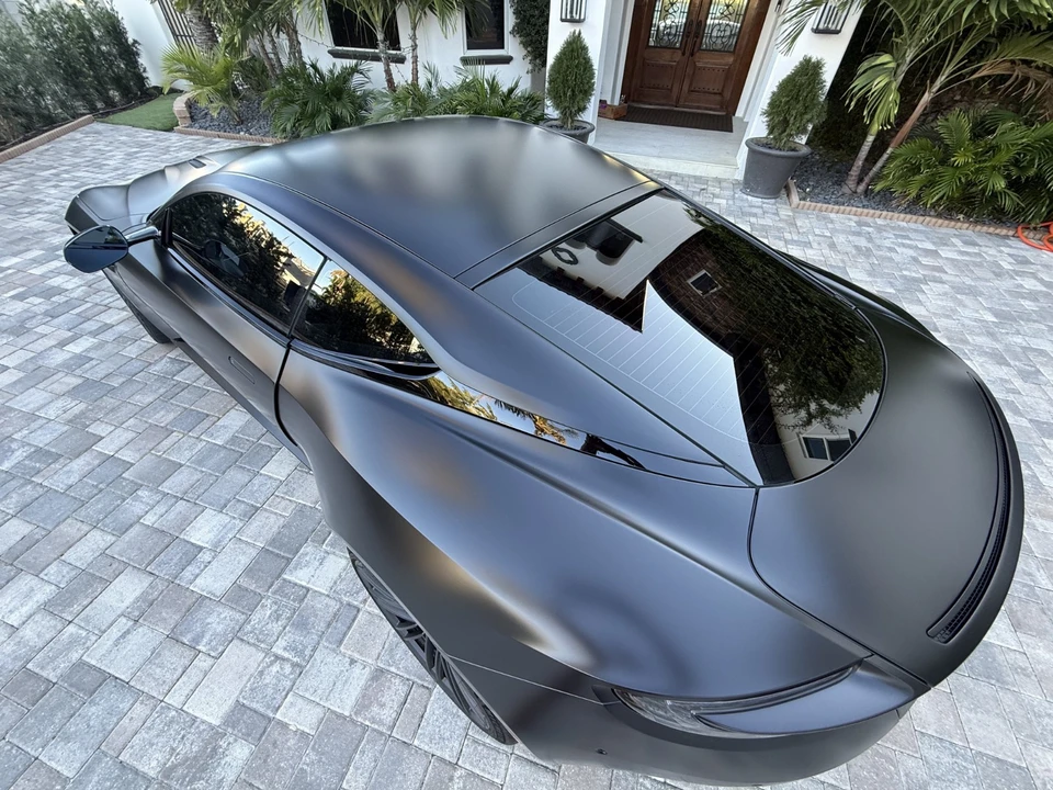 2025 Aston Martin DB12 - Image 14 of 26