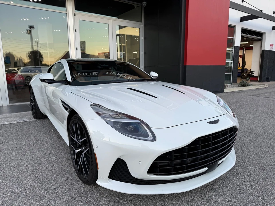 2025 Aston Martin DB12 - Image 14 of 21