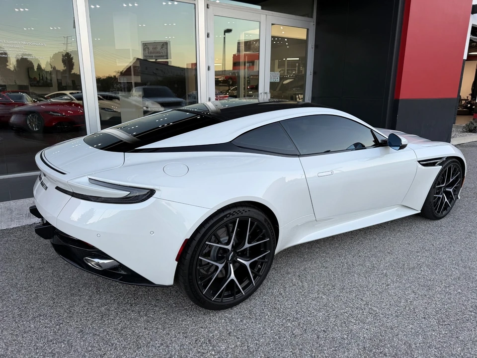 2025 Aston Martin DB12 - Image 5 of 21