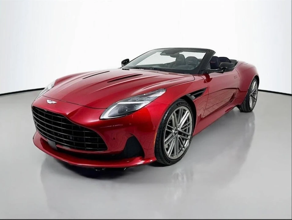 2025 Aston Martin DB12 - Image 3 of 28
