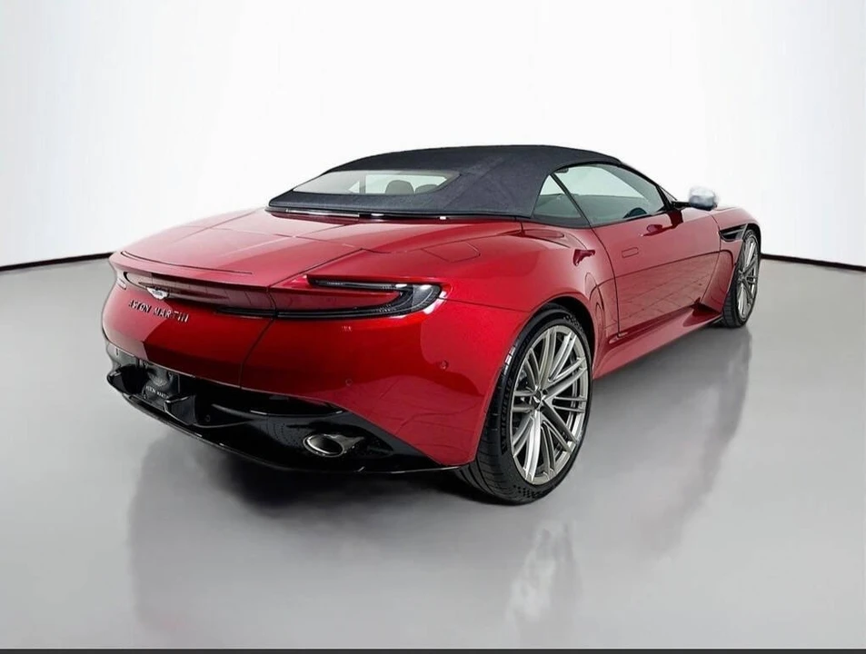 2025 Aston Martin DB12 - Image 7 of 28