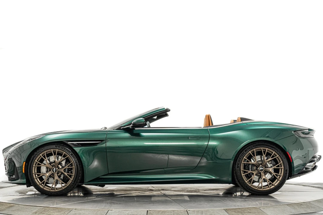 2025 Aston Martin DB12 - Image 6 of 21