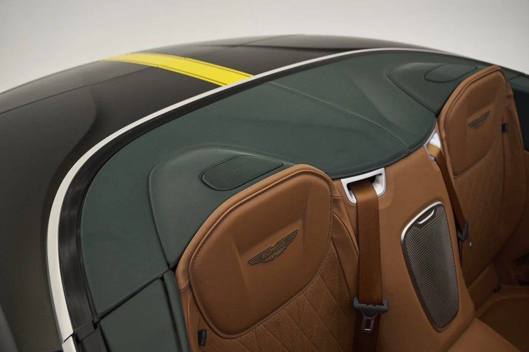 2025 Aston Martin DB12 - Image 28 of 31