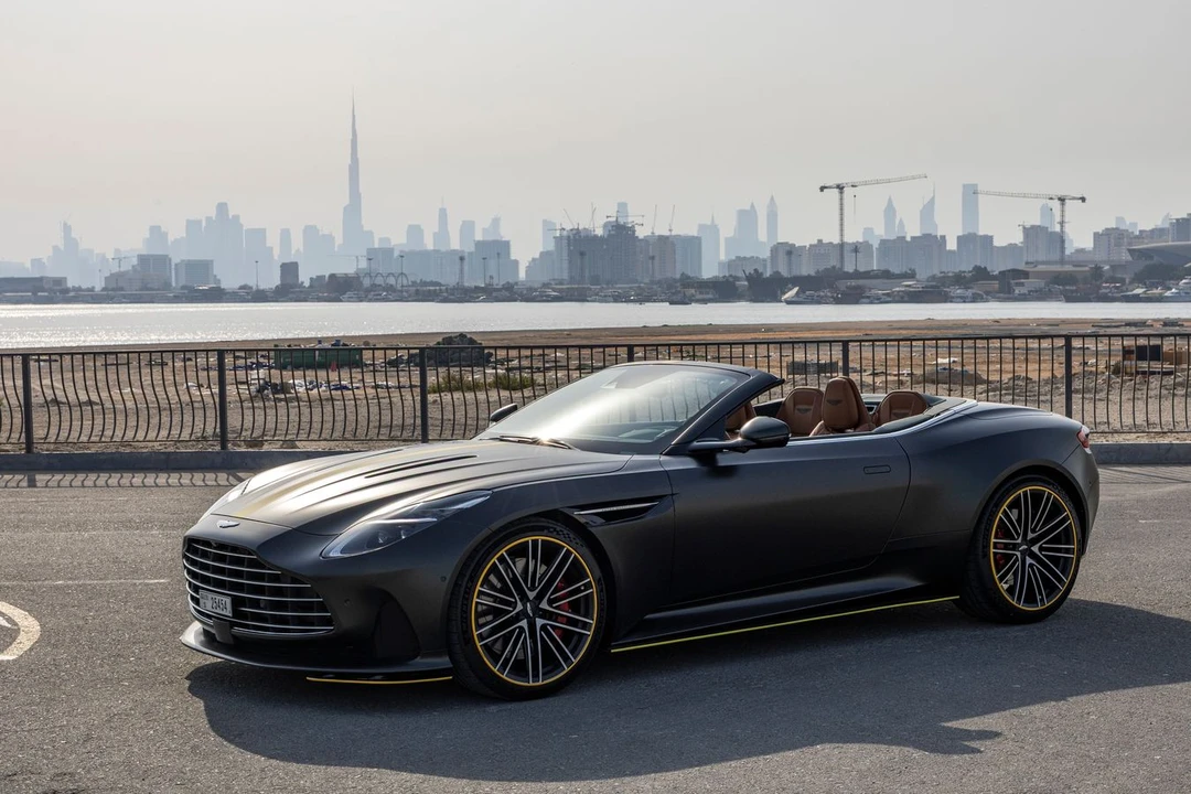 2025 Aston Martin DB12 - Image 15 of 21