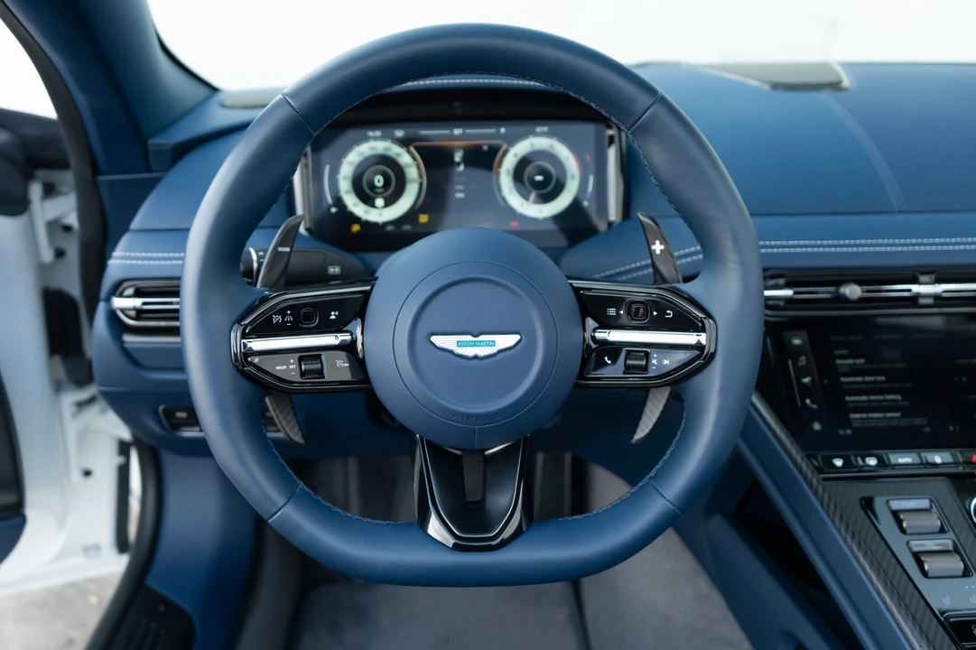 2025 Aston Martin DB12 - Image 14 of 31