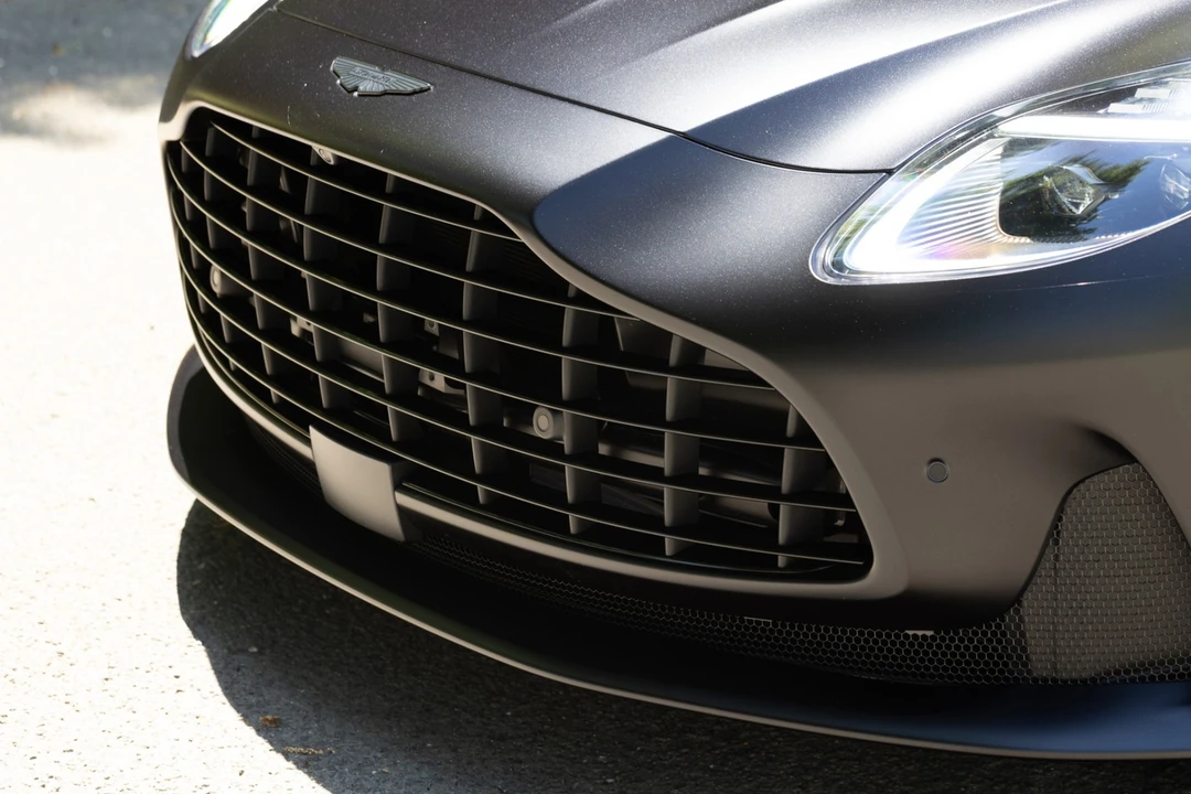 2025 Aston Martin DB12 - Image 8 of 31