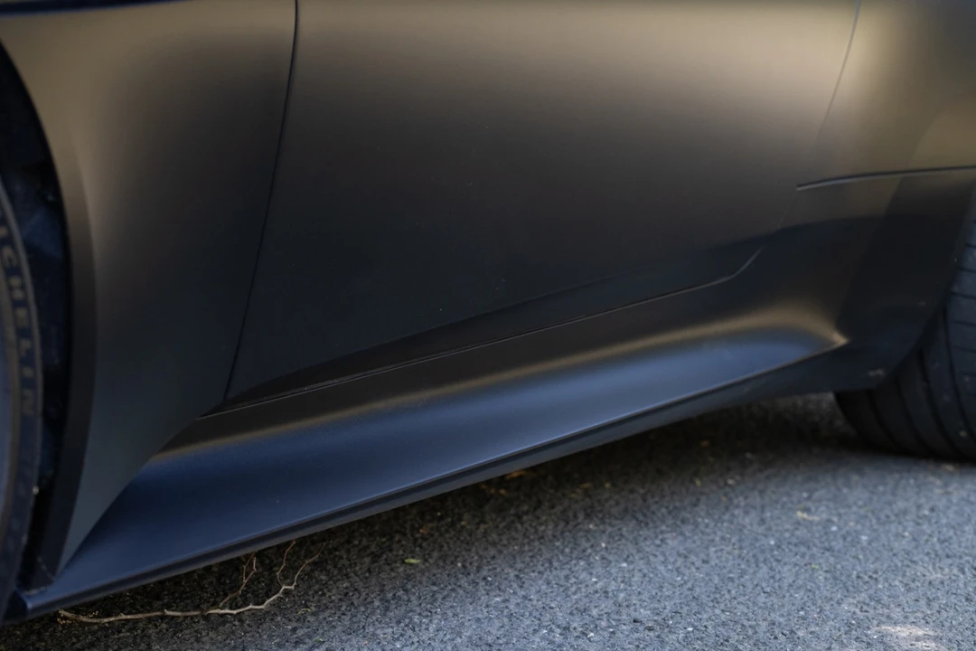 2025 Aston Martin DB12 - Image 24 of 31