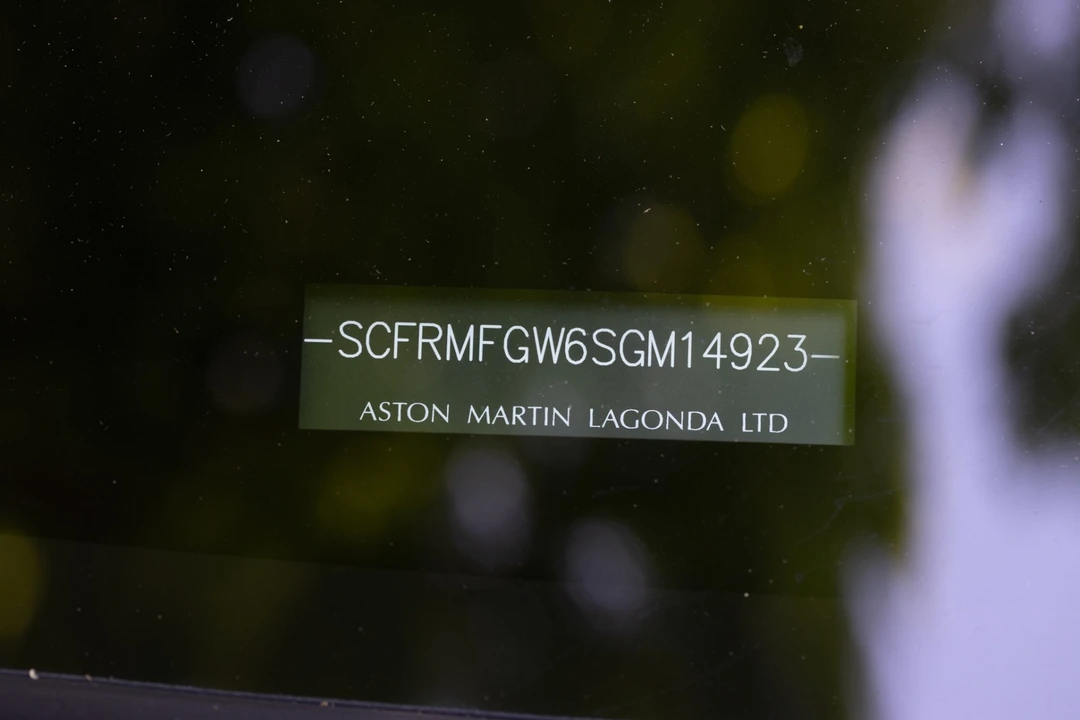 2025 Aston Martin DB12 - Image 19 of 31