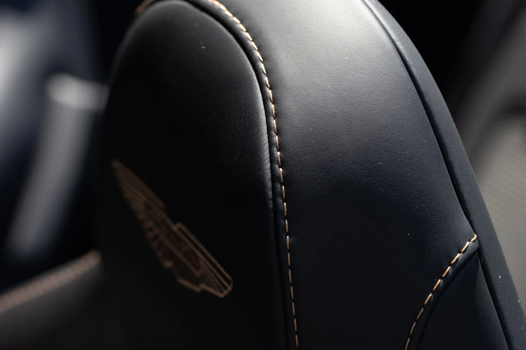 2025 Aston Martin DB12 - Image 14 of 31