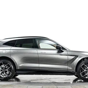 2025 Aston Martin DBX 707