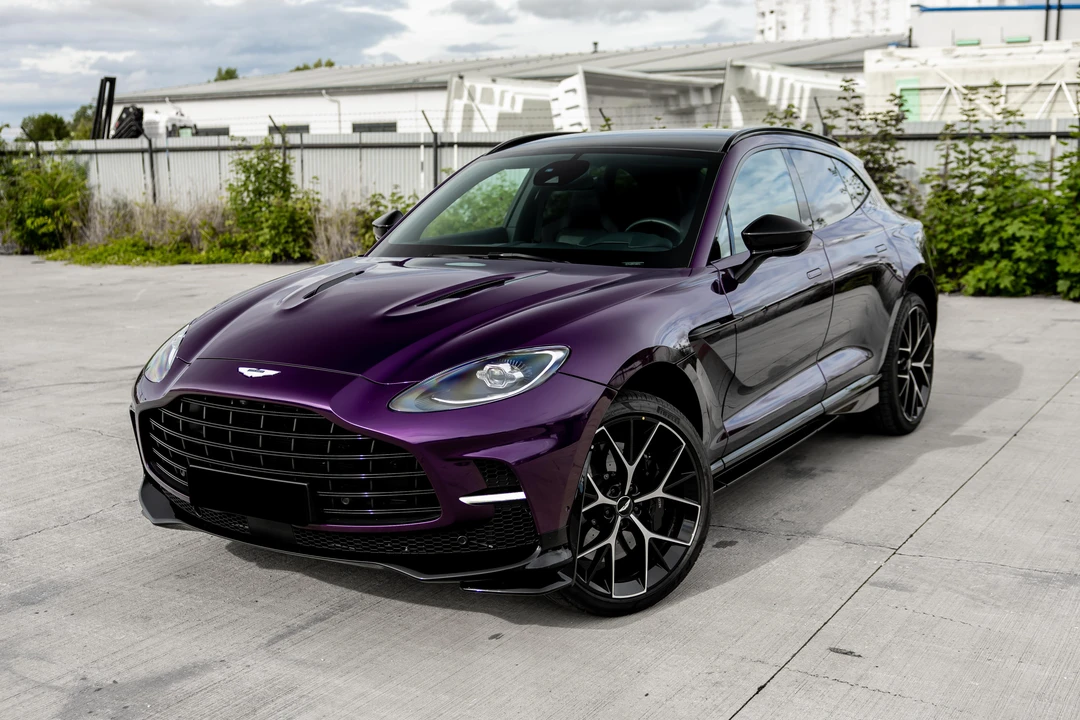 2025 Aston Martin DBX 707 - Image 11 of 31