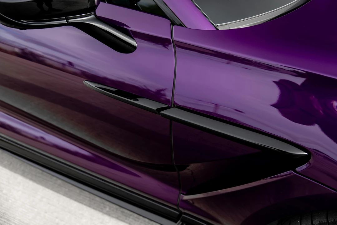 2025 Aston Martin DBX 707 - Image 25 of 31