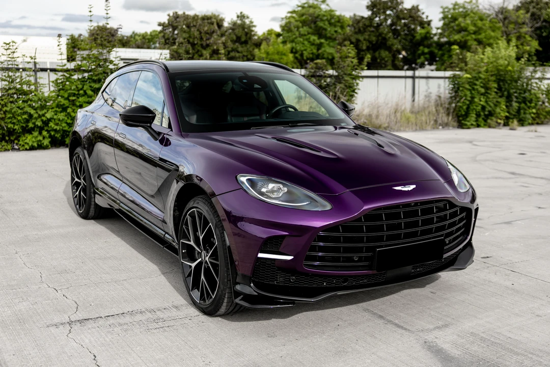 2025 Aston Martin DBX 707 - Image 15 of 31