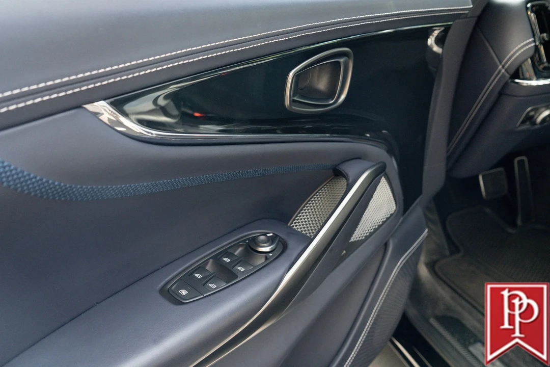 2025 Aston Martin DBX 707 - Image 14 of 21