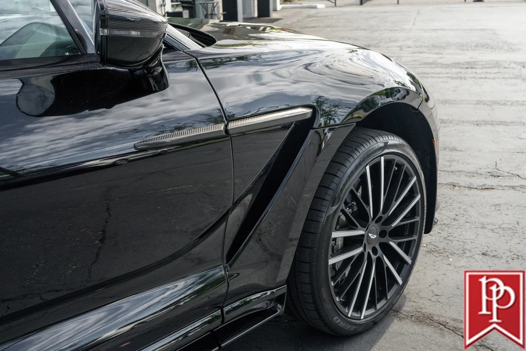 2025 Aston Martin DBX 707 - Image 8 of 21