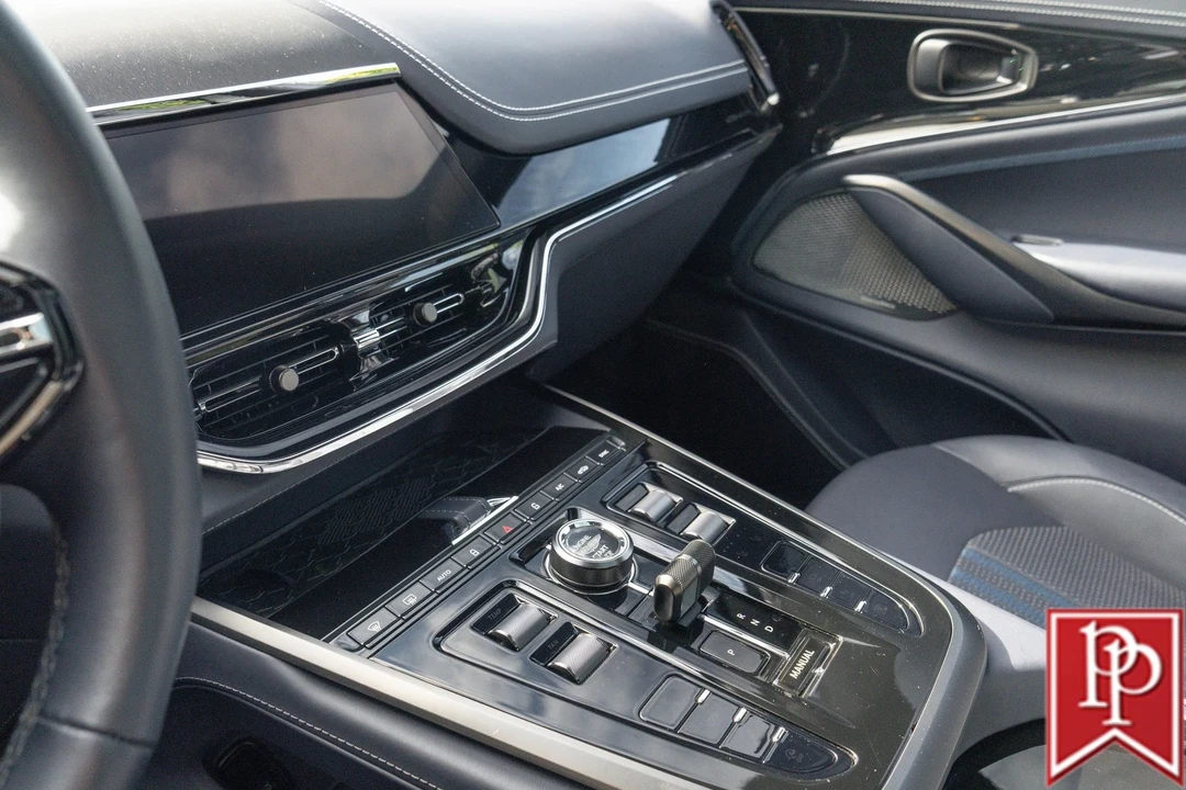 2025 Aston Martin DBX 707 - Image 8 of 21