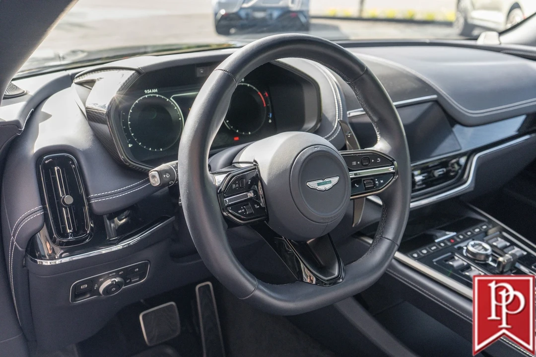 2025 Aston Martin DBX 707 - Image 9 of 21