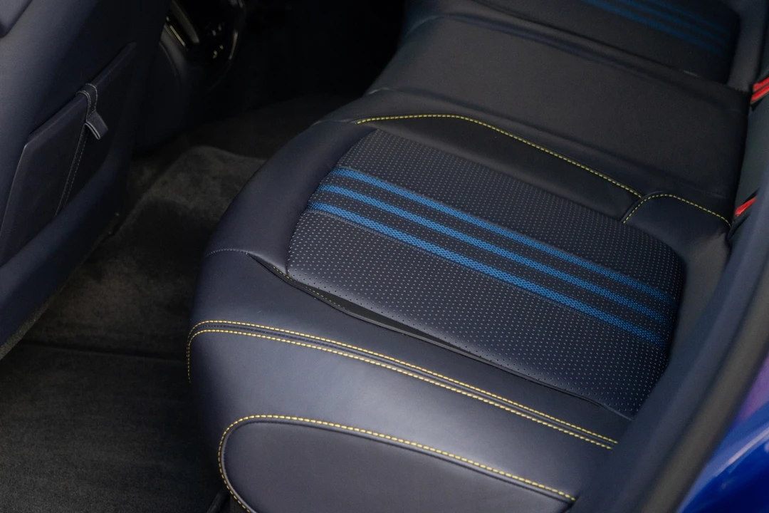 2025 Aston Martin DBX 707 - Image 7 of 12