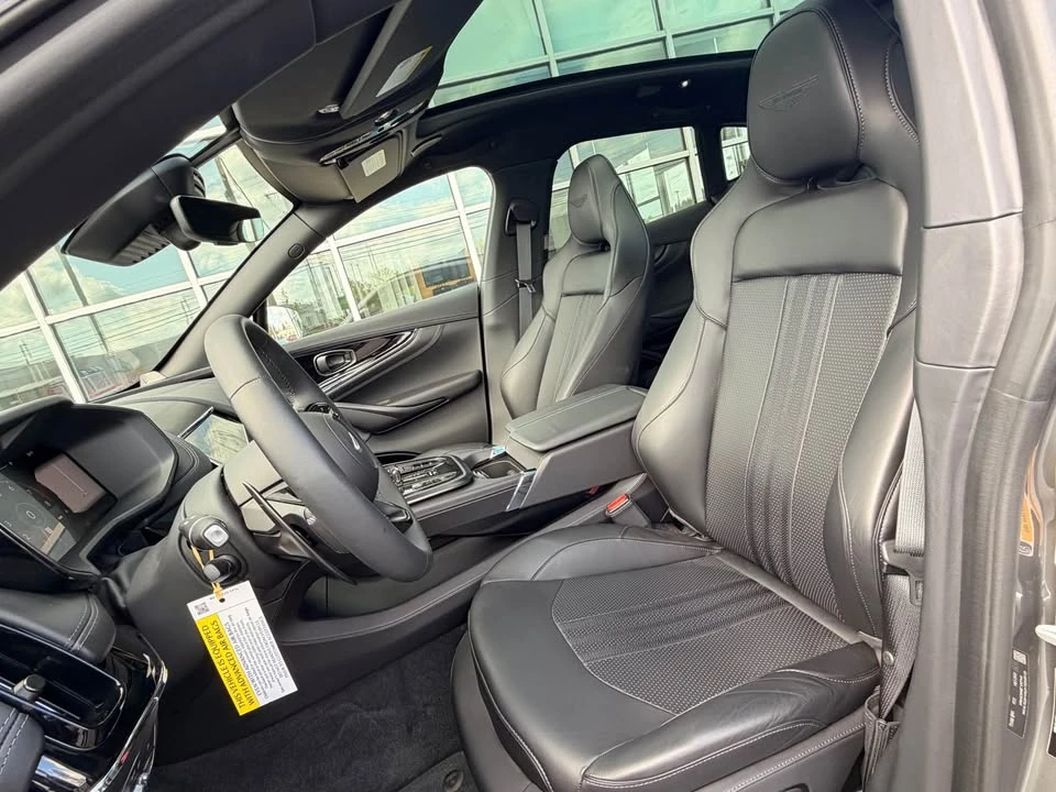 2025 Aston Martin DBX 707 - Image 6 of 20