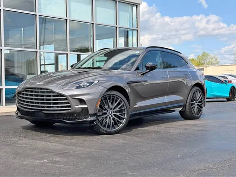 2025 Aston Martin DBX 707