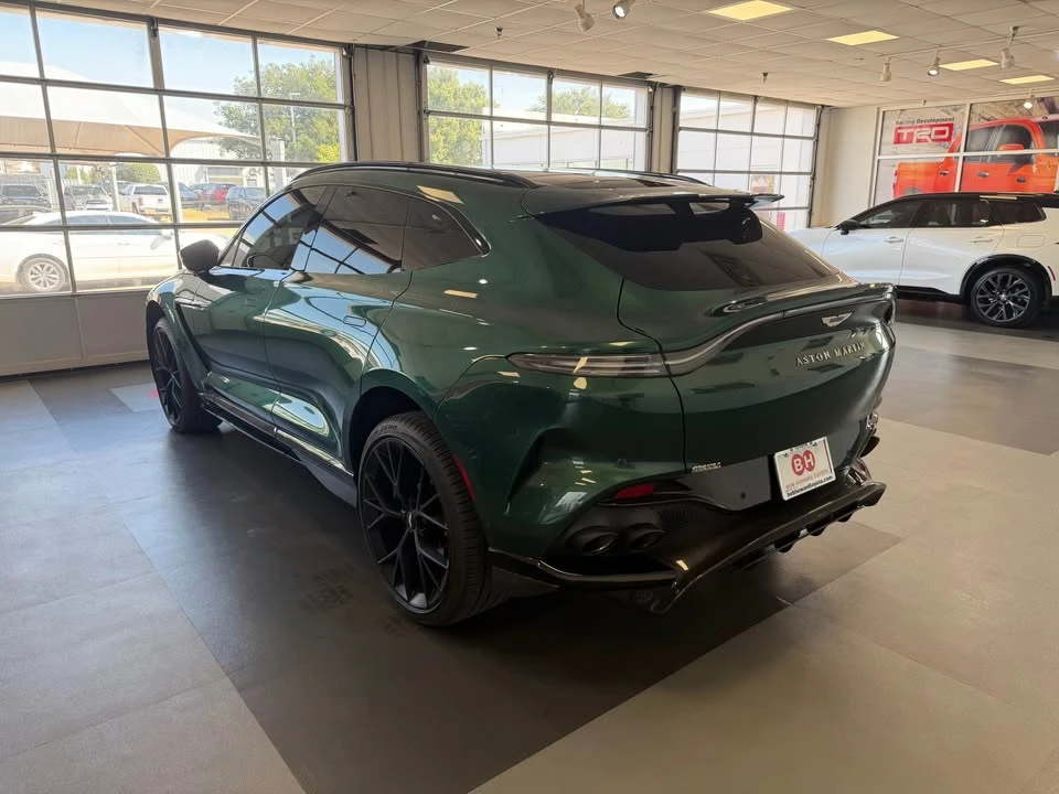 2025 Aston Martin DBX 707 - Image 5 of 14