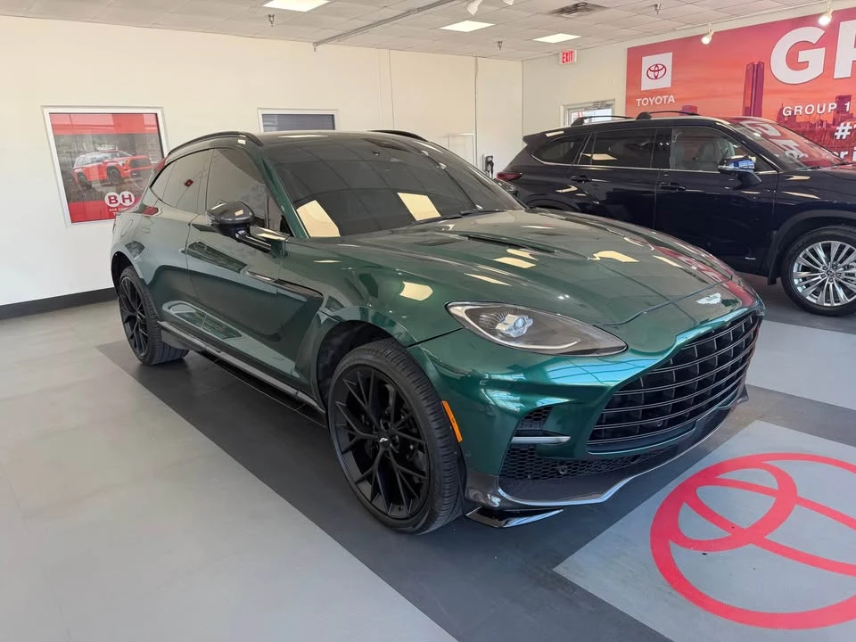 2025 Aston Martin DBX 707 - Image 2 of 14