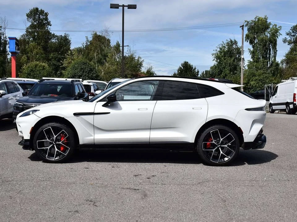 2025 Aston Martin DBX - Image 2 of 10