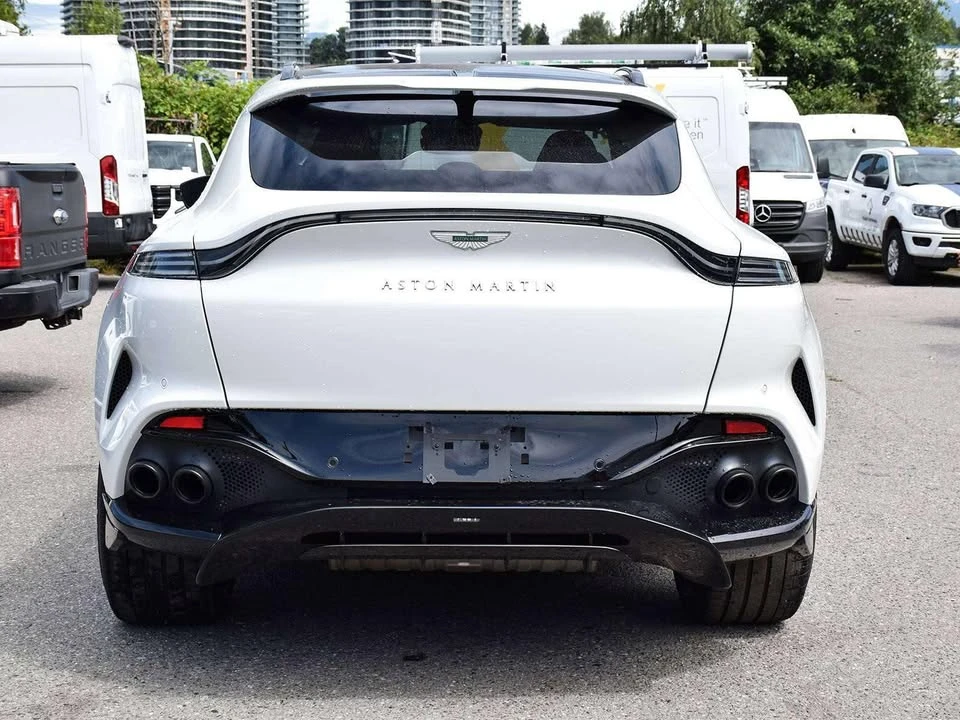 2025 Aston Martin DBX - Image 4 of 10
