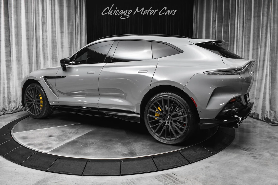 2025 Aston Martin DBX 707 - Image 3 of 31