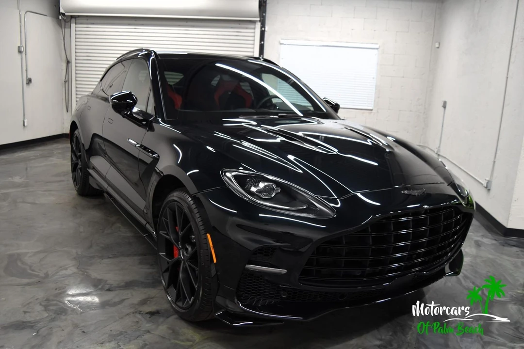 2025 Aston Martin DBX 707 - Image 13 of 21