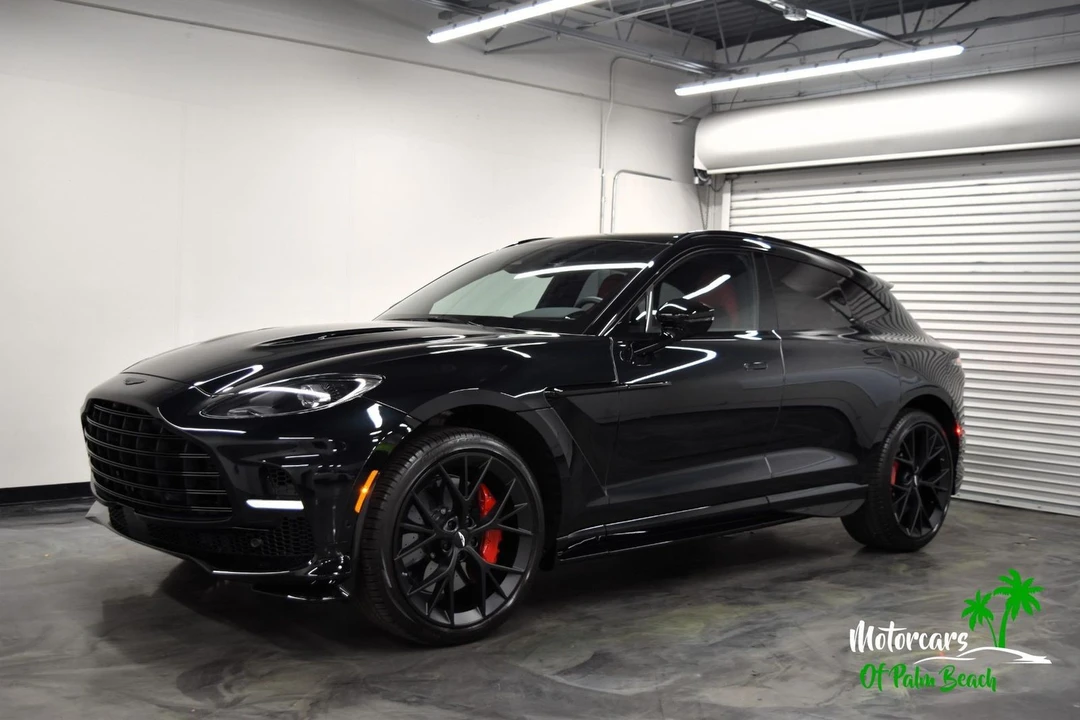 2025 Aston Martin DBX 707 - Image 3 of 21