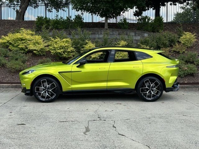 2025 Aston Martin DBX 707 - Image 19 of 21