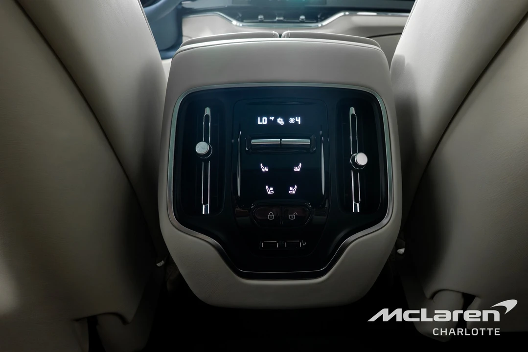 2025 Aston Martin DBX 707 - Image 19 of 31