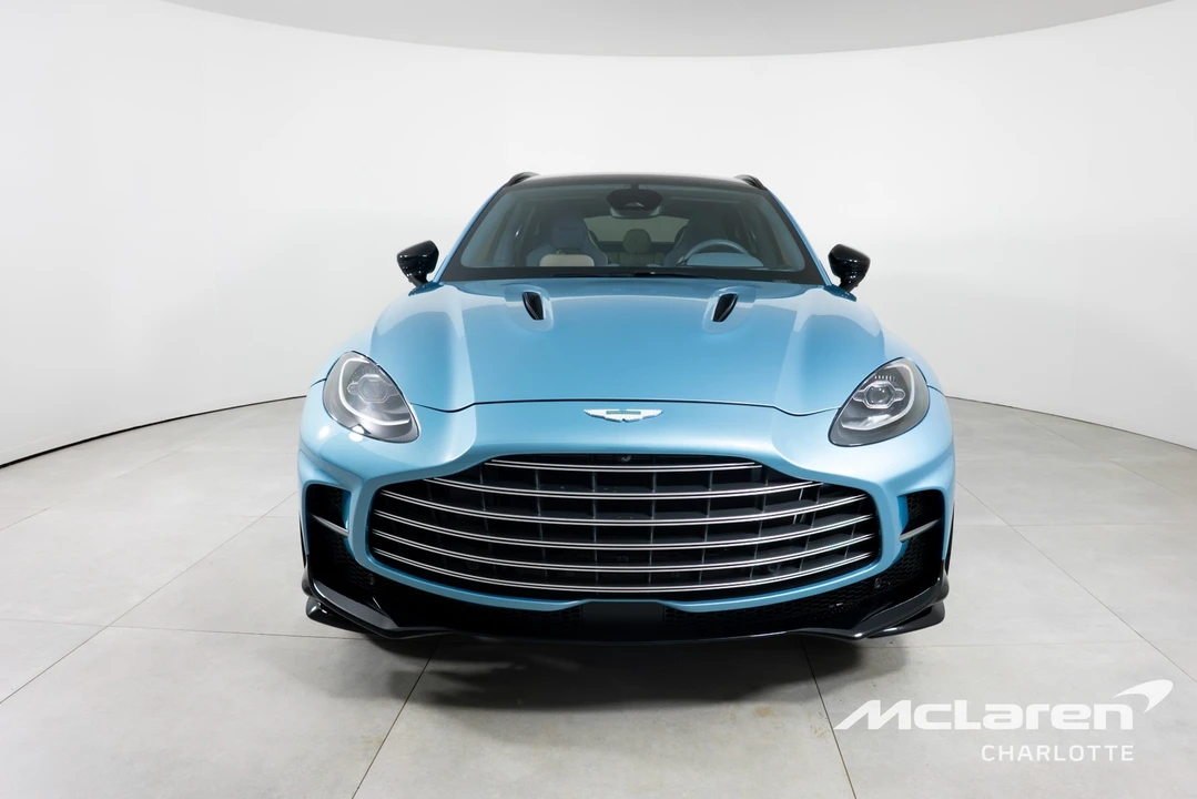 2025 Aston Martin DBX 707 - Image 4 of 31