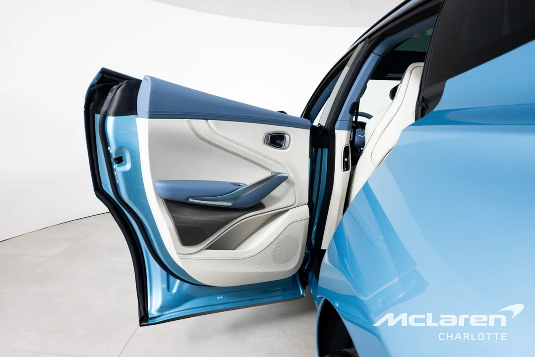 2025 Aston Martin DBX 707 - Image 16 of 31