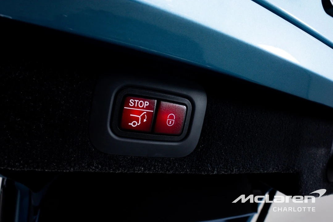 2025 Aston Martin DBX 707 - Image 22 of 31