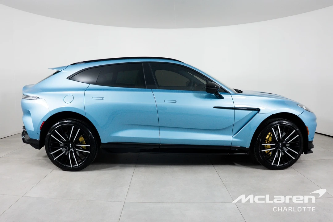 2025 Aston Martin DBX 707 - Image 8 of 31