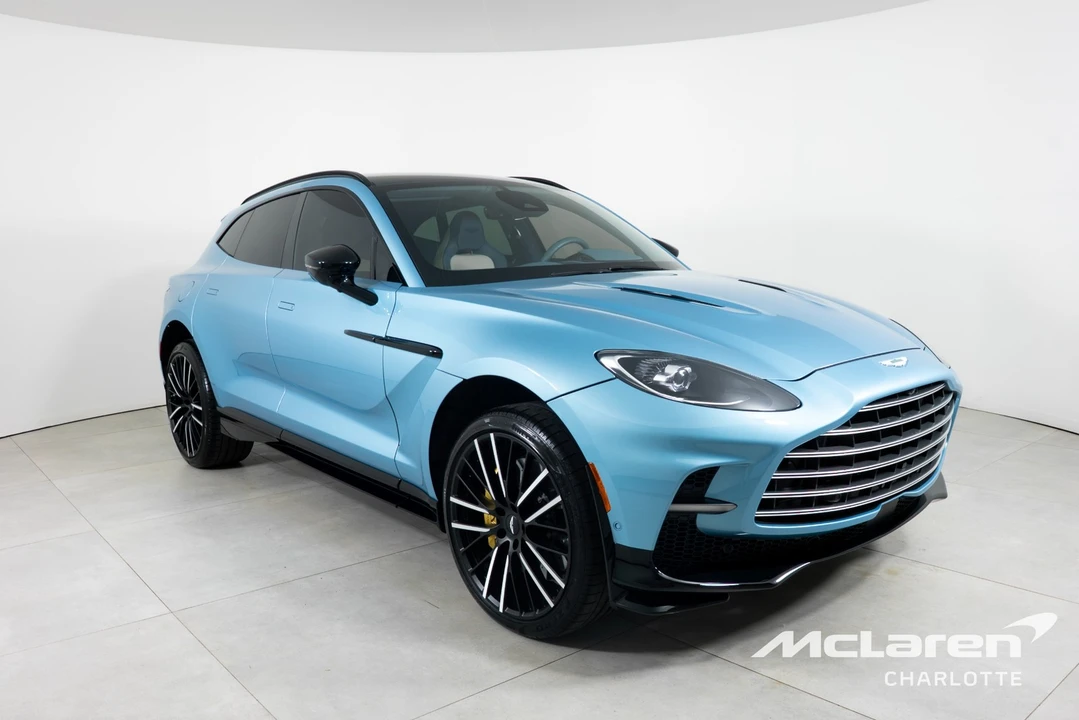 2025 Aston Martin DBX 707 - Image 3 of 31
