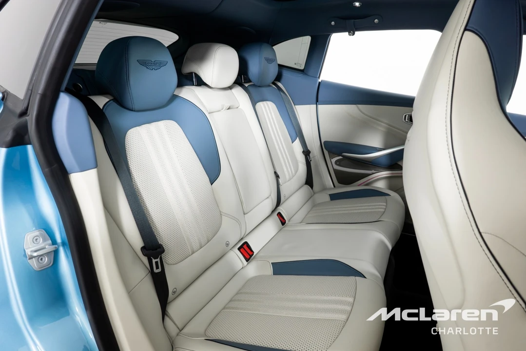 2025 Aston Martin DBX 707 - Image 24 of 31