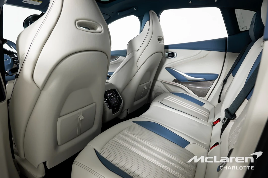 2025 Aston Martin DBX 707 - Image 18 of 31