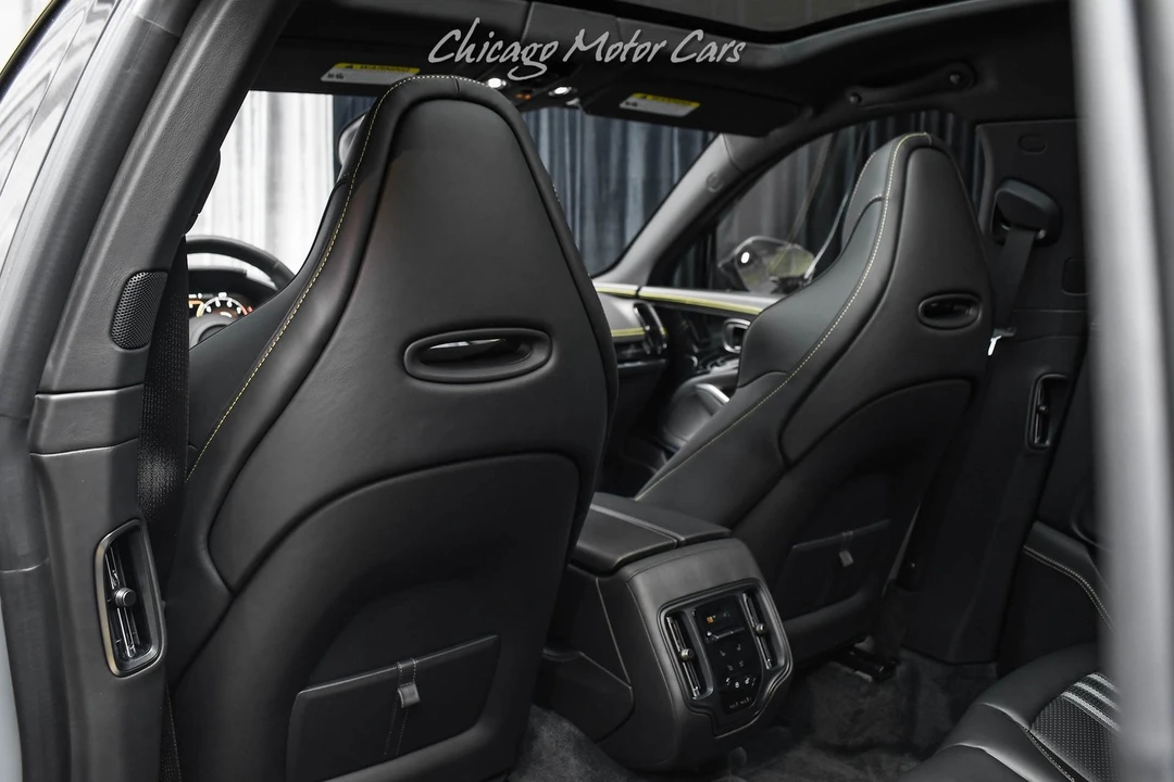 2025 Aston Martin DBX 707 - Image 23 of 31